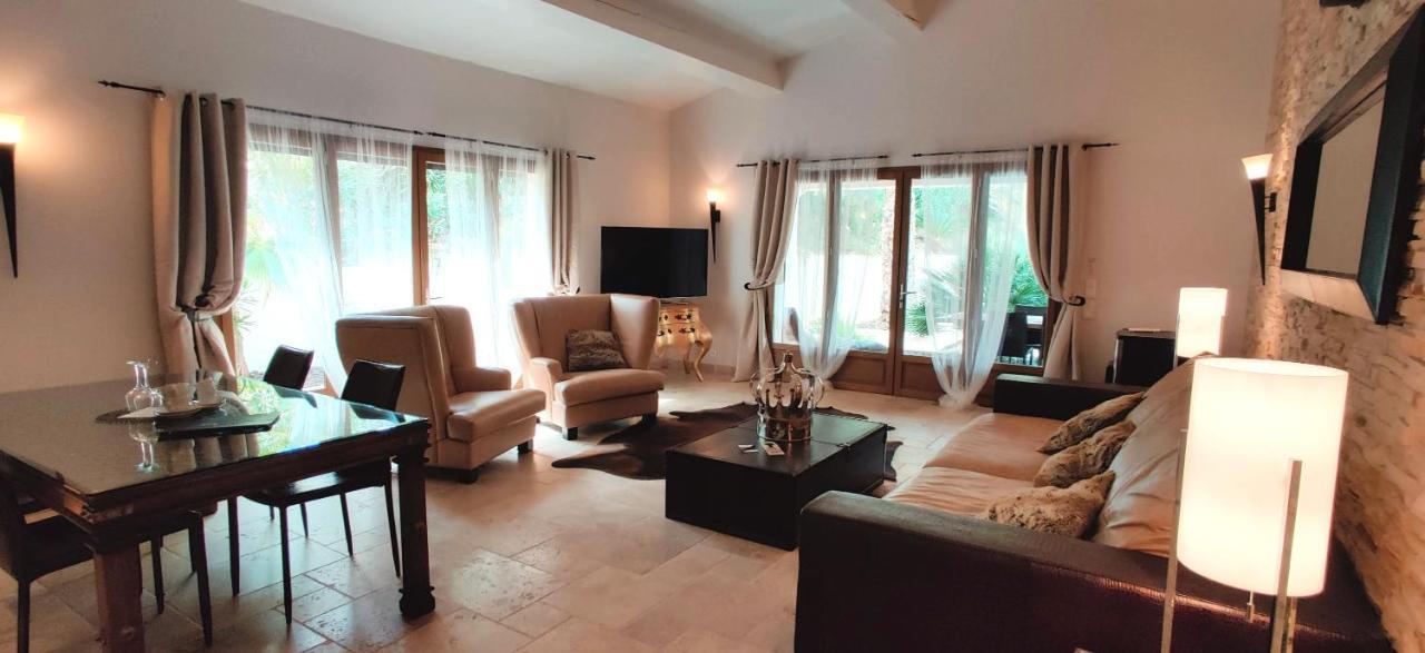 Maison Prestige Saint Tropez By Roberto Geissini Grimaud Exterior foto
